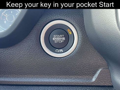 Used 2022 RAM 1500 Big Horn image 5