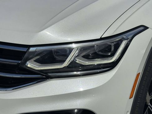 Used 2024 Volkswagen Tiguan SEL R-Line AWD/4WD image 7