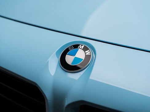 Used 2024 BMW M2 w/ Lighting Package RWD image 22