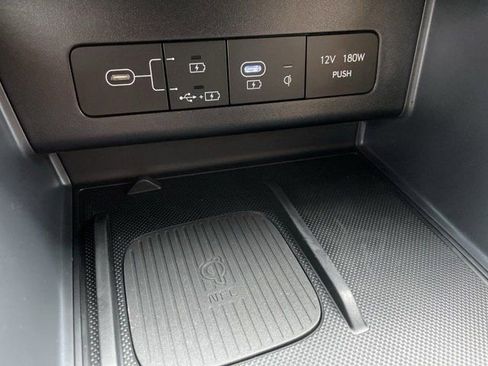 New 2025 Hyundai Sonata Limited image 18