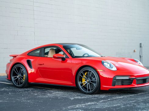 Used 2025 Porsche 911 Turbo S image 8