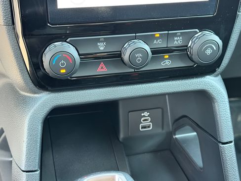 New 2026 Ford Ranger XLT w/ Trailer Tow Package AWD/4WD image 19