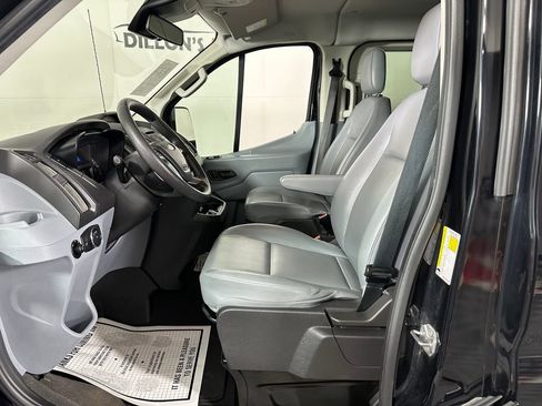 Used 2019 Ford Transit 150 XL RWD image 14