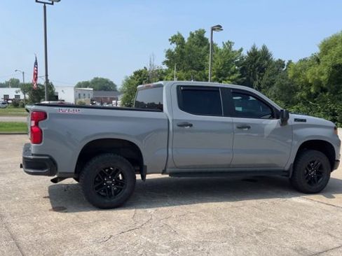 Used 2024 Chevrolet Silverado 1500 Custom Trail Boss w/ LPO, Dark Essentials Package AWD/4WD image 9