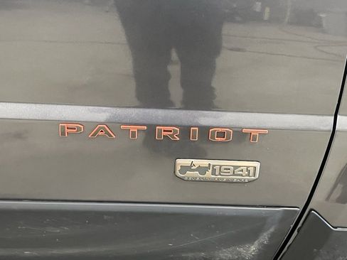 Used 2016 Jeep Patriot 75th Anniversary w/ Power Value Group image 15