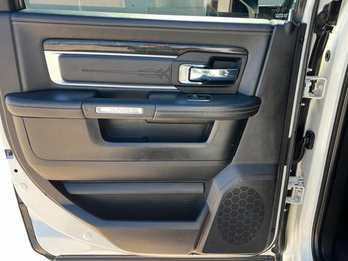 Used 2017 RAM 2500 Limited image 19