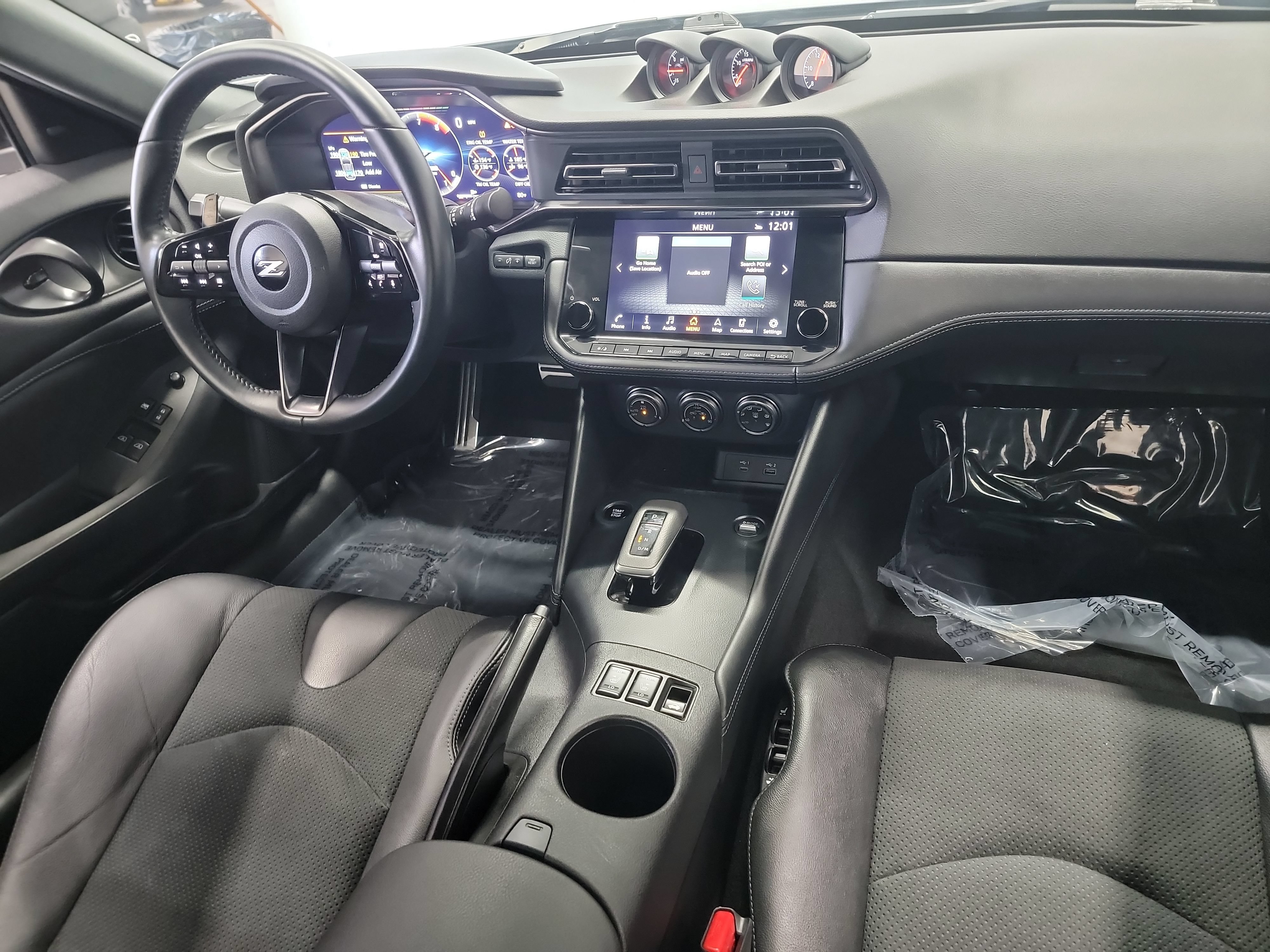 Used 2024 Nissan Z Performance w/ Floor Mat Package RWD image 15