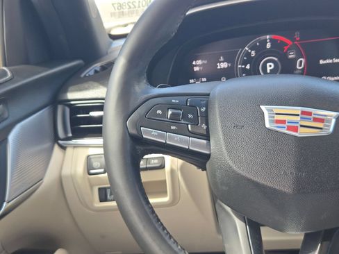 Used 2022 Cadillac CT4 Premium Luxury RWD image 19