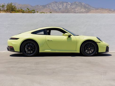 Certified 2025 Porsche 911 Carrera GTS RWD image 8