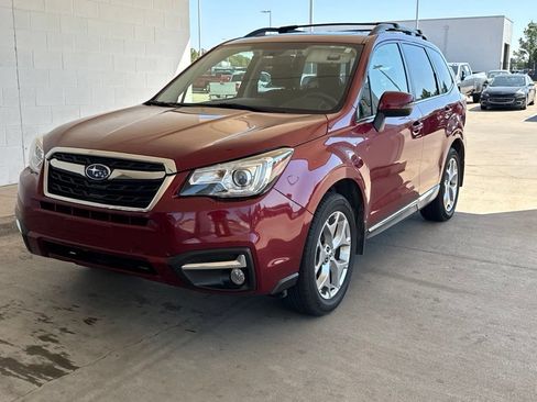 Used 2018 Subaru Forester 2.5i Touring AWD/4WD image 1
