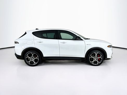 Used 2024 Alfa Romeo Tonale Veloce AWD/4WD image 10