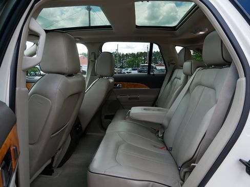Used 2013 Lincoln MKX AWD image 11