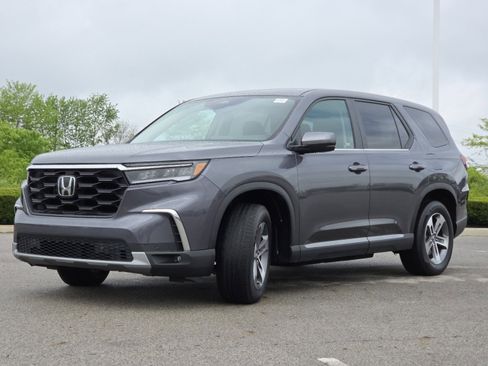 Used 2024 Honda Pilot EX-L image 13