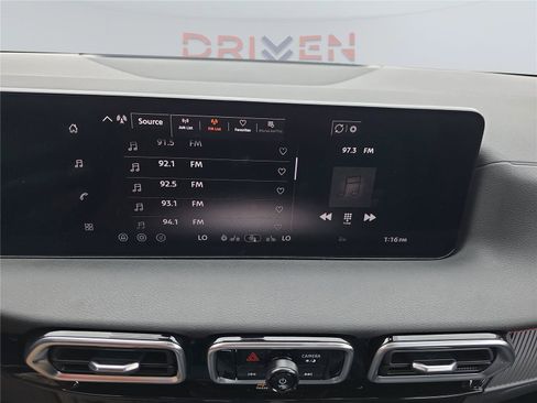 New 2026 Nissan Sentra SR w/ SR Premium Package FWD image 24