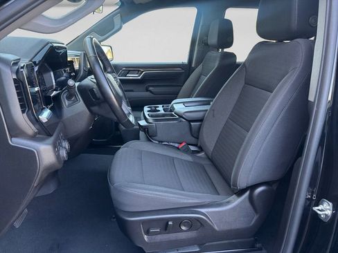 Used 2025 Chevrolet Silverado 1500 LT AWD/4WD image 10