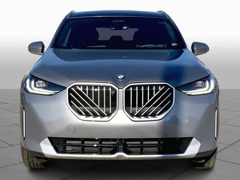 New 2026 BMW X3 xDrive30 w/ Premium Package image 3