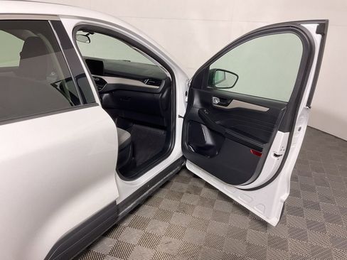 Used 2022 Ford Escape SE image 33