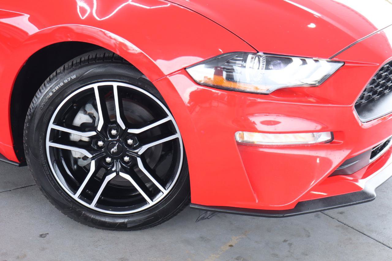 Used 2021 Ford Mustang Premium RWD image 4