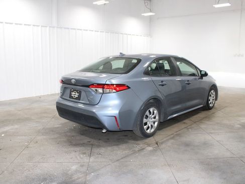 Used 2023 Toyota Corolla LE image 9