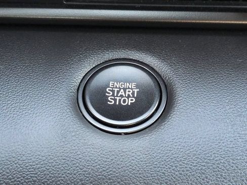 Used 2025 Hyundai Elantra Sport FWD image 24