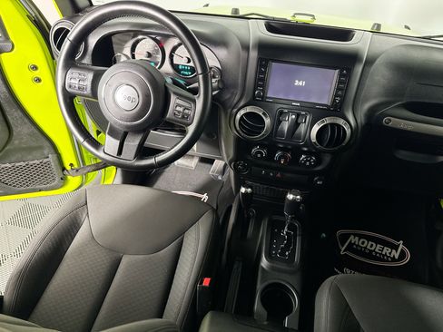 Used 2016 Jeep Wrangler Sport AWD/4WD image 27