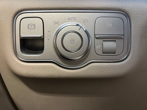 Used 2023 Mercedes-Benz GLE 350 4MATIC image 66