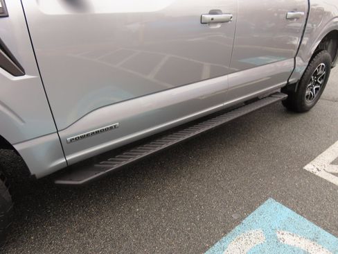 Used 2023 Ford F150 XLT w/ Equipment Group 302A High image 11