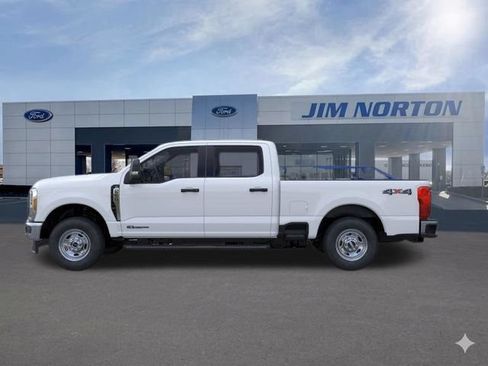 New 2026 Ford F250 XL w/ XL Chrome Package AWD/4WD image 4