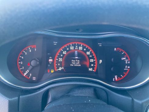 Used 2014 Dodge Durango SXT image 36