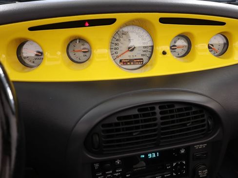 Used 2000 Plymouth Prowler RWD image 19