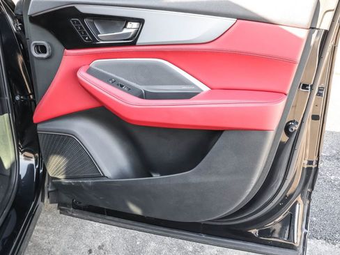 Used 2025 Acura MDX A-Spec image 38