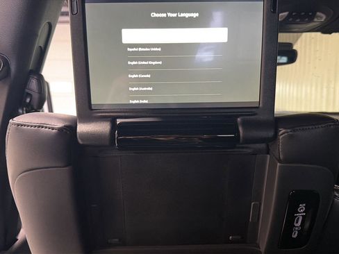 New 2026 Chrysler Pacifica Select FWD image 29