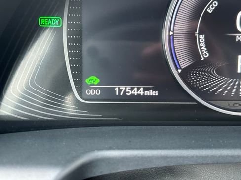 Used 2024 Lexus ES 300h w/ Premium Package image 25