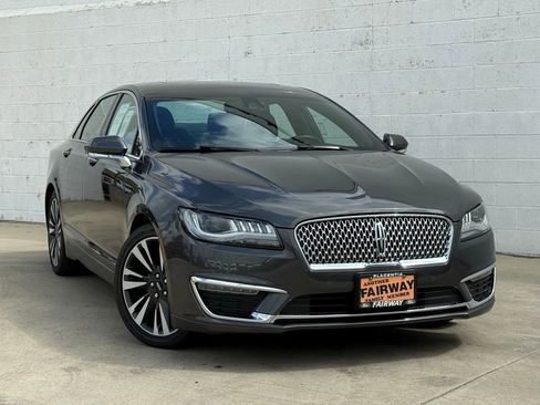 Used 2018 Lincoln MKZ Reserve w/ Technology Package image 2
