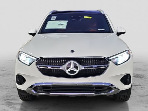 New 2026 Mercedes-Benz GLC 300 image 2