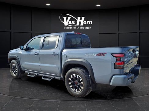 Used 2024 Nissan Frontier PRO-4X w/ Off-Road Protection Package image 9