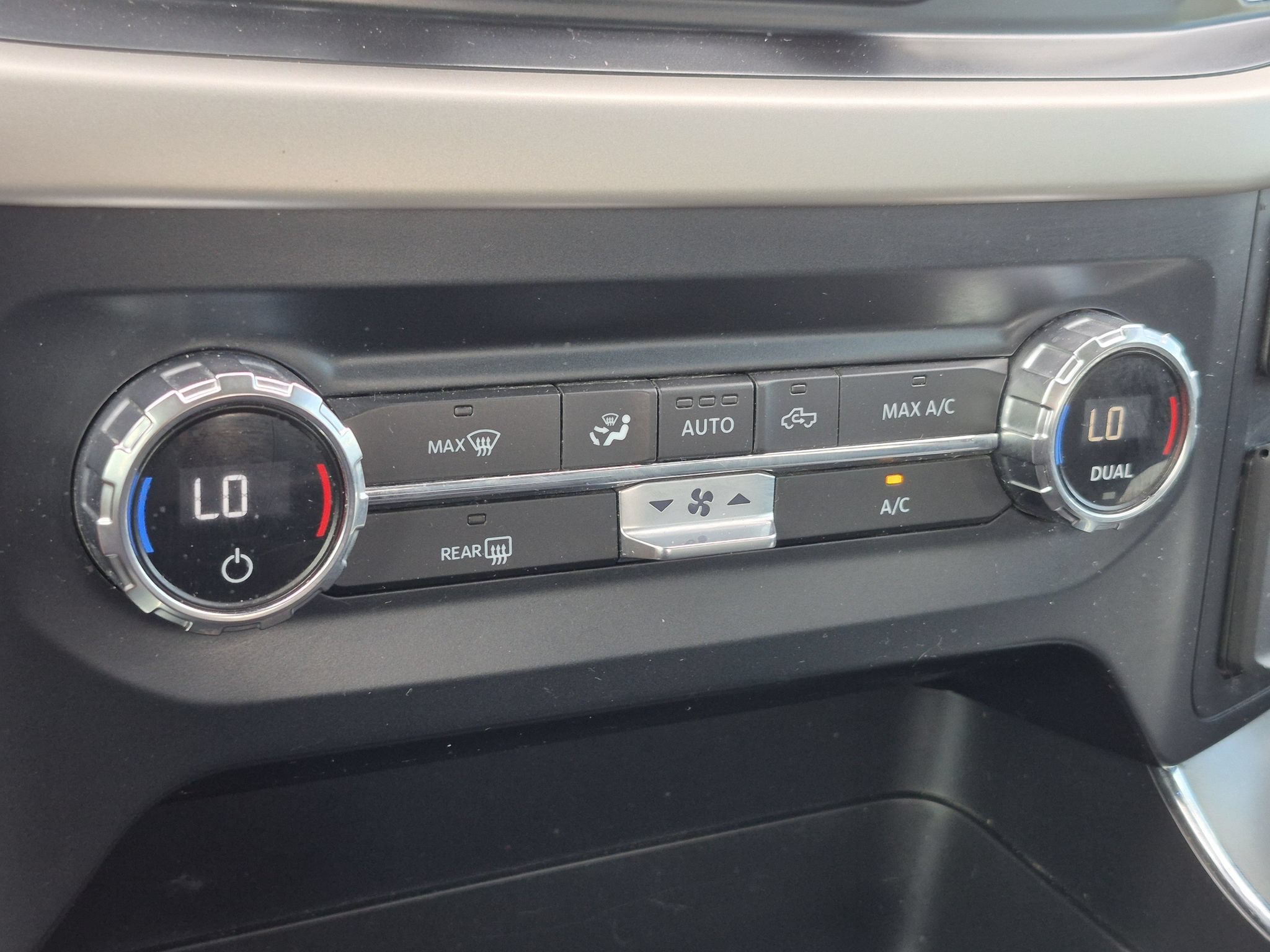 Used 2021 Ford F150 XLT w/ Equipment Group 301A Mid RWD image 16