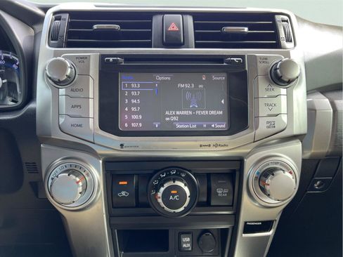 Used 2019 Toyota 4Runner SR5 Premium AWD/4WD image 34