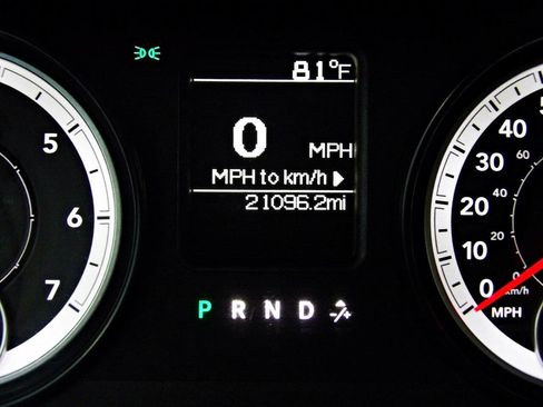 Used 2015 RAM 1500 Tradesman RWD image 13