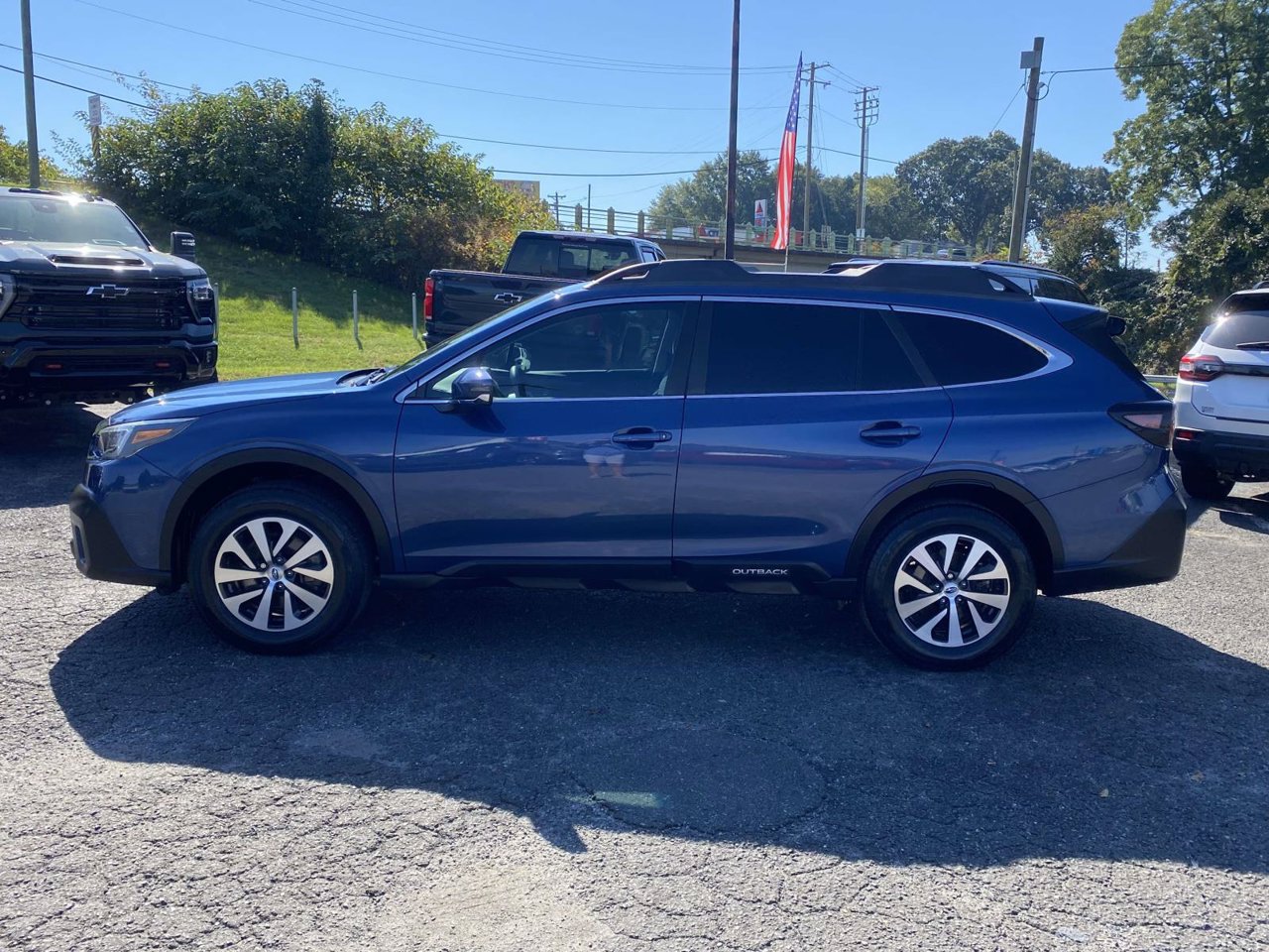 Used 2021 Subaru Outback Premium AWD/4WD image 5