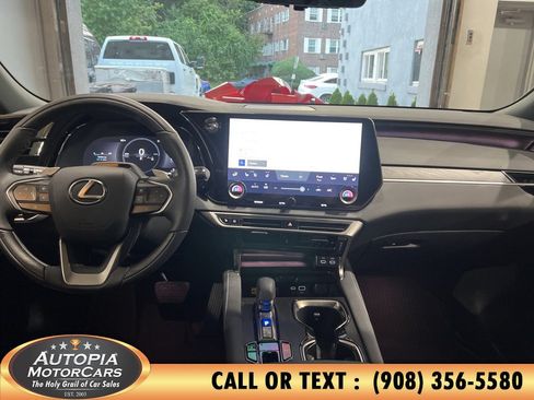 Used 2025 Lexus RX 350 w/ Convenience Package AWD/4WD image 27