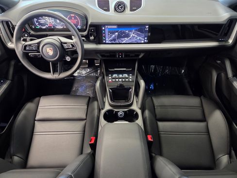 New 2026 Porsche Cayenne S AWD/4WD image 13