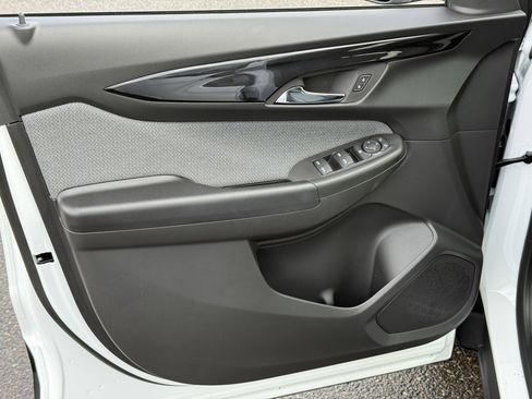 New 2026 Chevrolet TrailBlazer LT image 9