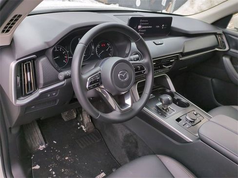 Used 2025 MAZDA CX-90 3.3 Turbo w/ Select Package image 8