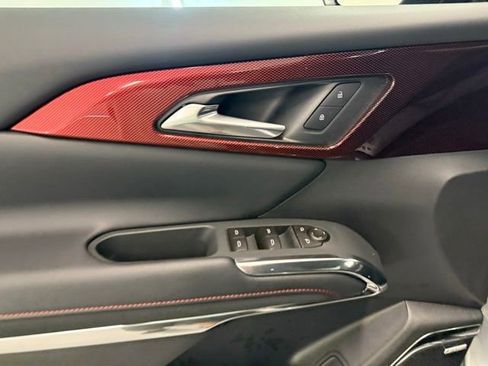 New 2026 Chevrolet Traverse Z71 w/ Enhanced Driving Package AWD/4WD image 15