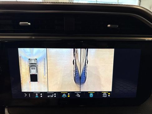Used 2023 GMC Sierra 1500 Denali w/ Denali Reserve Package AWD/4WD image 43