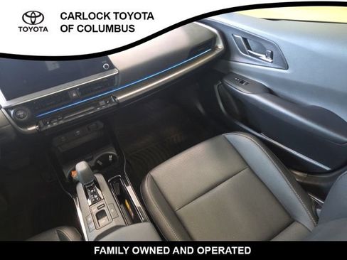 Used 2024 Toyota Prius XLE AWD/4WD image 19