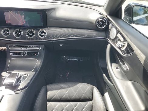 Used 2018 Mercedes-Benz E 400 Cabriolet image 12
