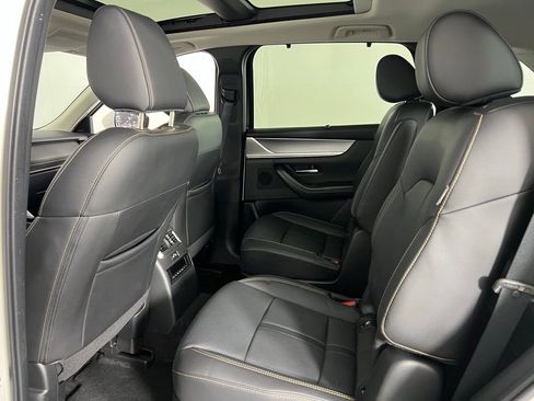 Used 2024 MAZDA CX-90 3.3 Turbo w/ Premium Package image 27