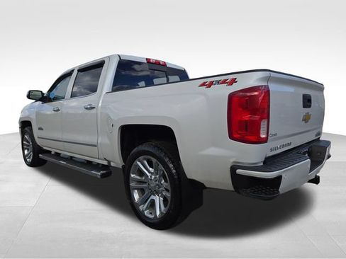Used 2018 Chevrolet Silverado 1500 High Country AWD/4WD image 11